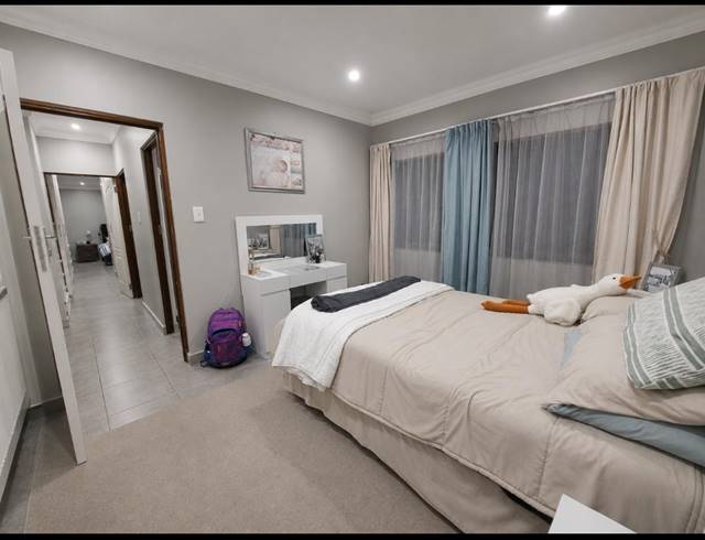 3 BEDROOM APARTMENT FOR SALE IN ARCON PARK